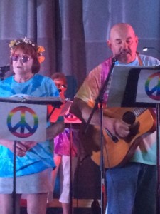 Jerry & Ferne Hale on flute and guitar for Crusty concert.