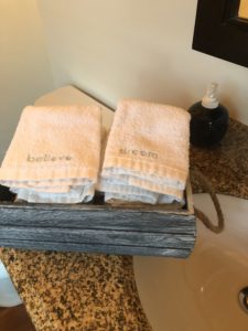 guest hand towels