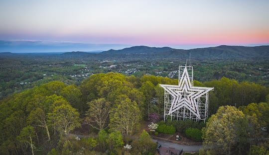 Roanoke Virginia Mill Mountain Star overlooking the Blue Ridge Mountains for guests driving to Bedford Landings Bed and Breakfast near Smith Mountain Lake.